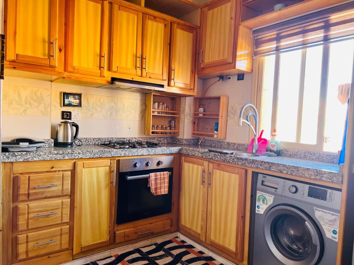 Julie'S Private Apartment Марракеш Экстерьер фото
